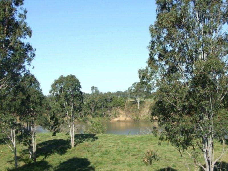 124 Mary View Drive, Yengarie QLD 4650