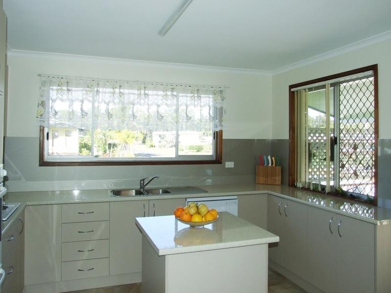 2 Eliza Street, Maaroom QLD 4650