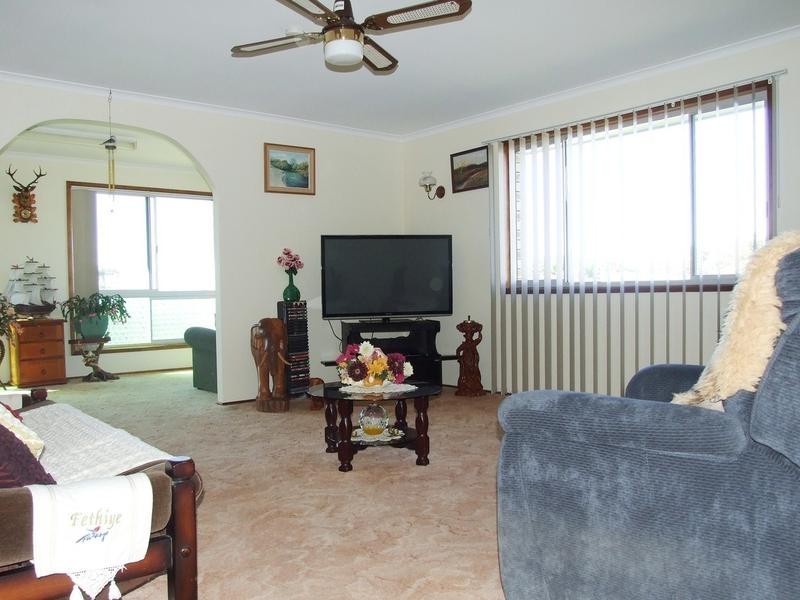 2 Eliza Street, Maaroom QLD 4650