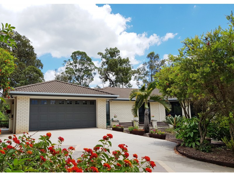 17 Lynton Court, Tinana QLD 4650