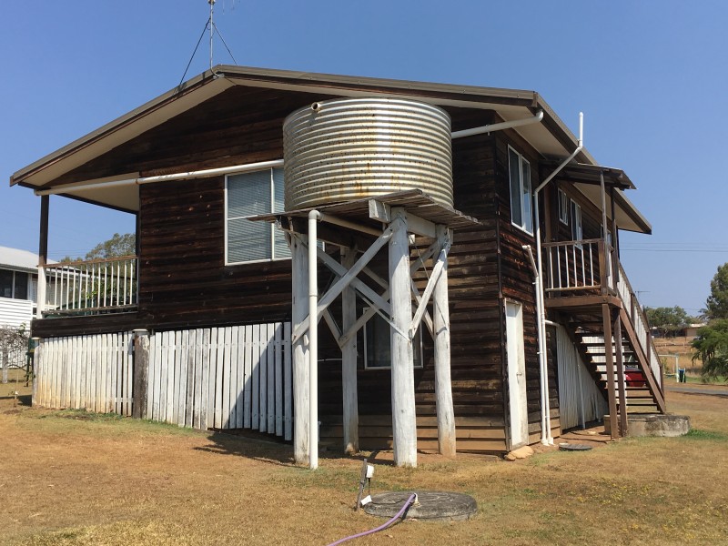 16 Walter Street, Tiaro QLD 4650