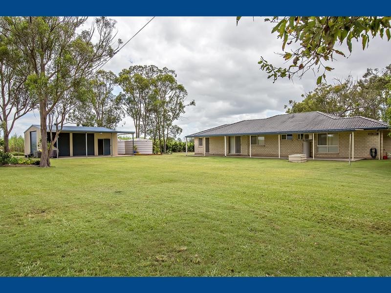 201 Philip Drive, Teddington QLD 4650
