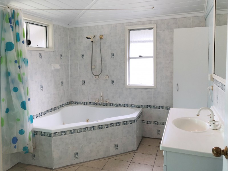 72 John Street, Maryborough QLD 4650