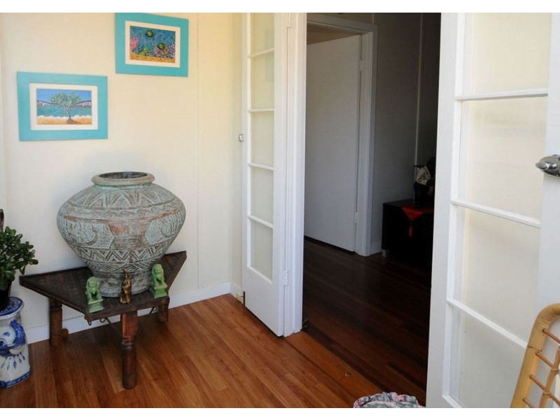 327 Queen Street, Maryborough QLD 4650