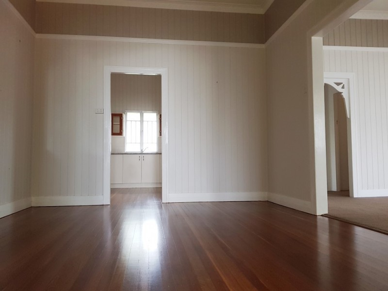 116 Woodstock Street, Maryborough QLD 4650