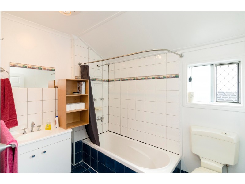 114 Ferry Street, Maryborough QLD 4650