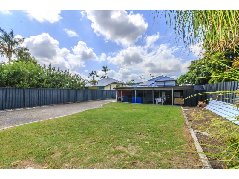 114 Ferry Street, Maryborough QLD 4650