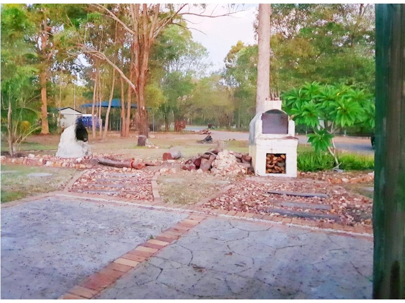 73 Barlow Street, Oakhurst QLD 4650