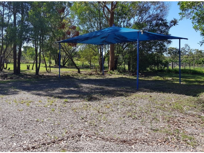 73 Barlow Street, Oakhurst QLD 4650