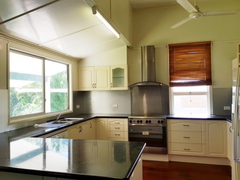 10 Macadam Street, Maryborough QLD 4650
