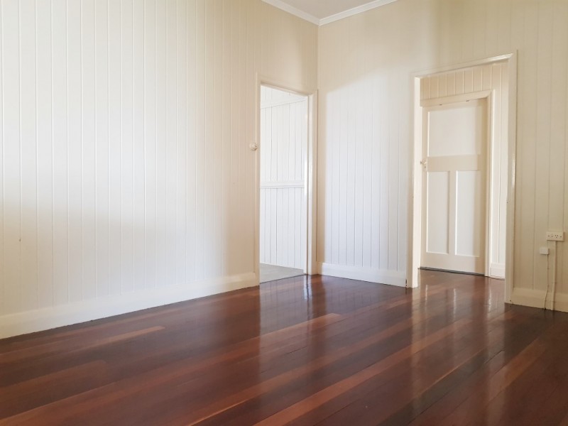 13 Hart Street, Maryborough QLD 4650