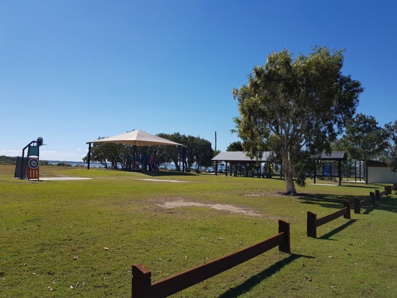 40 Esplanade, Maaroom QLD 4650