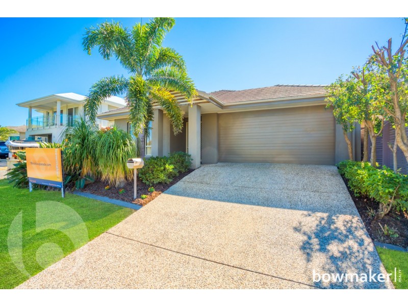 76 Nicklaus Parade, North Lakes QLD 4509