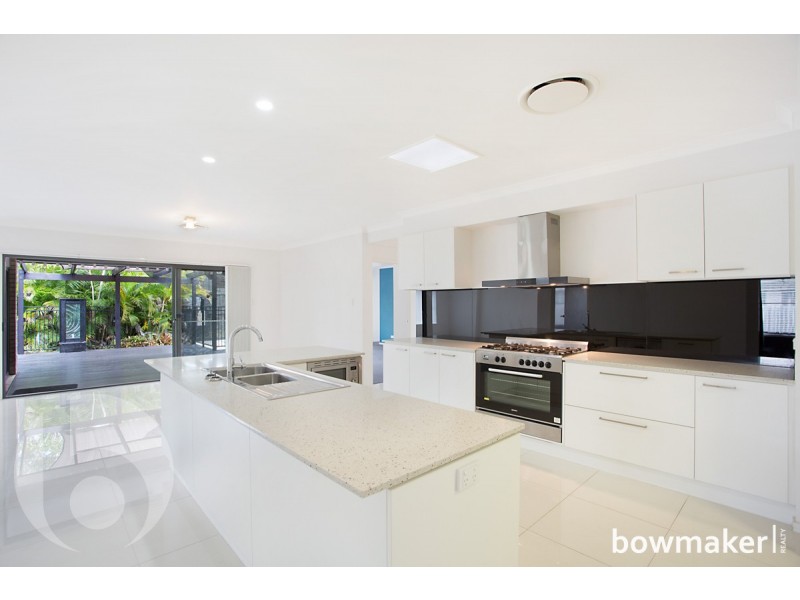 10 Freeman Street, North Lakes QLD 4509