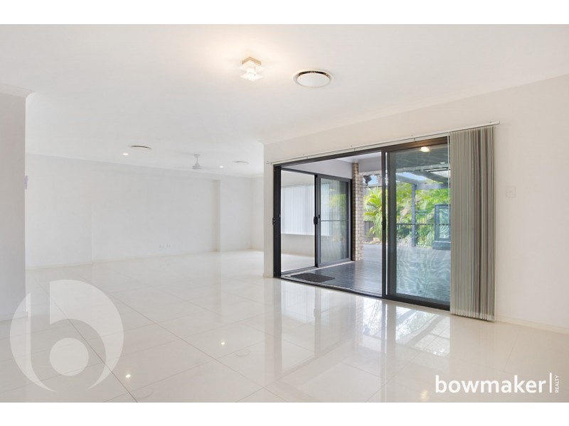 10 Freeman Street, North Lakes QLD 4509