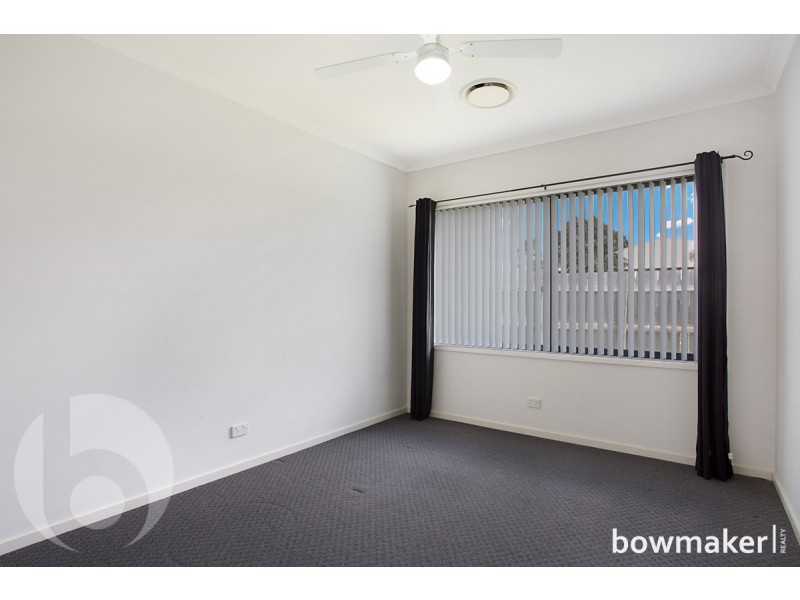 10 Freeman Street, North Lakes QLD 4509