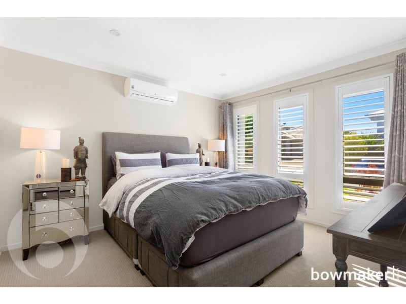 8 Dunes Crescent, North Lakes QLD 4509