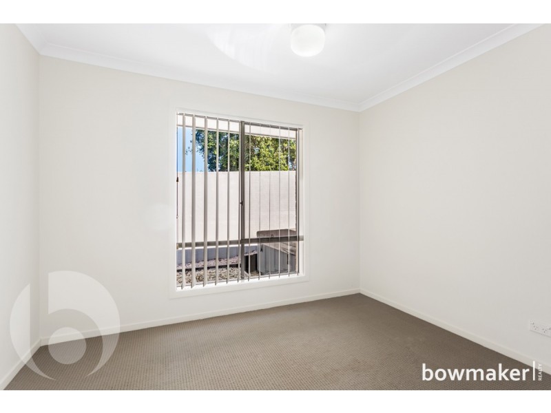 8 Dunes Crescent, North Lakes QLD 4509