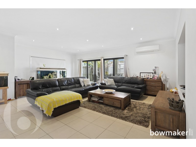 7 Wombat Parade, North Lakes QLD 4509
