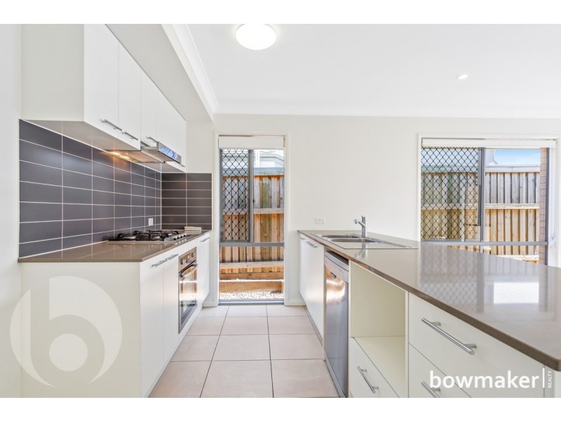 98 Expedition Drive, North Lakes QLD 4509