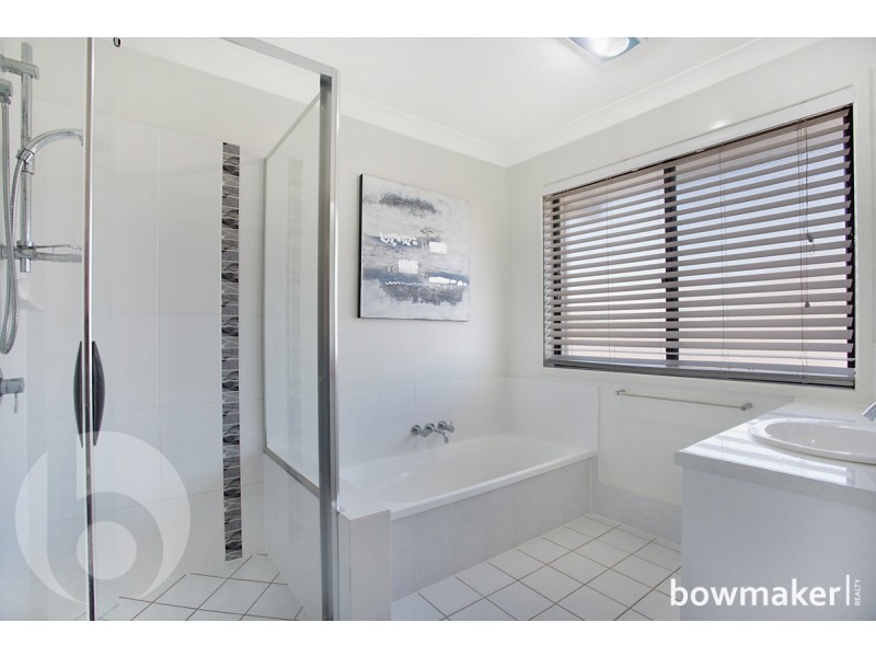 2 Trevino Parade, North Lakes QLD 4509