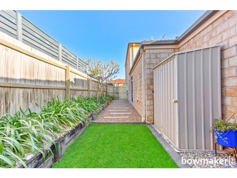 12 Crawford Street, North Lakes QLD 4509