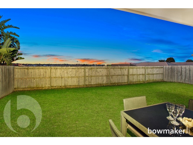 12 Williams Crescent, North Lakes QLD 4509