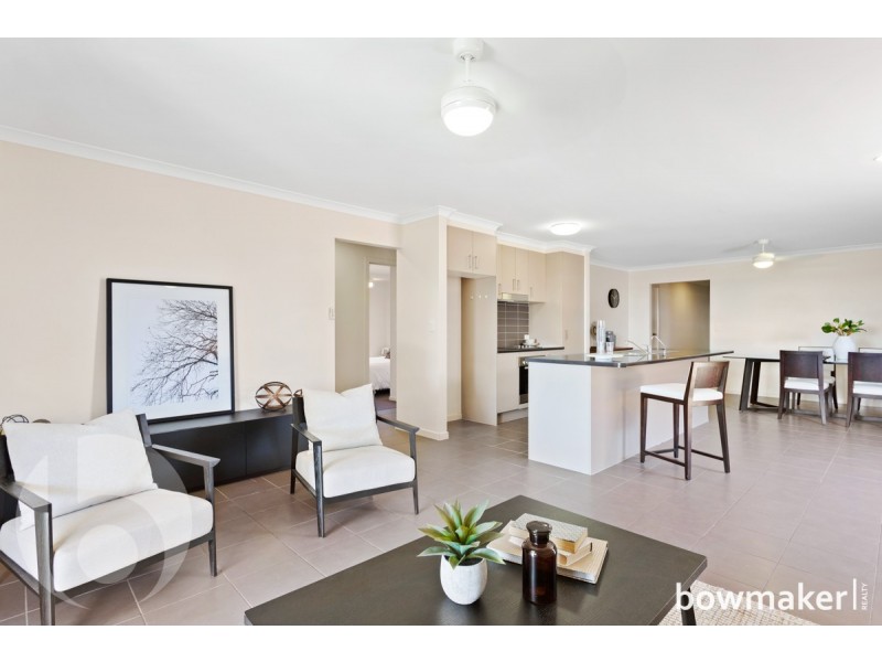 12 Williams Crescent, North Lakes QLD 4509