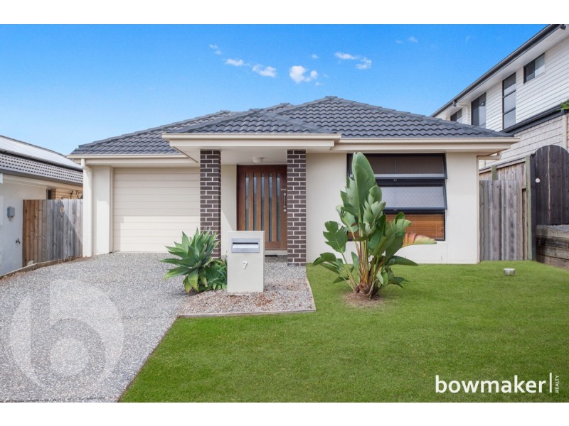 7 Madison Avenue, North Lakes QLD 4509