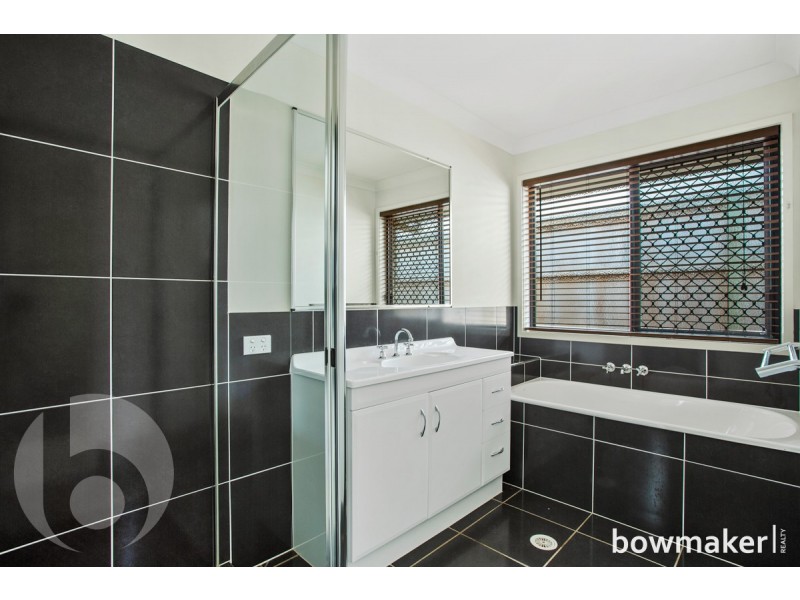 7 Madison Avenue, North Lakes QLD 4509