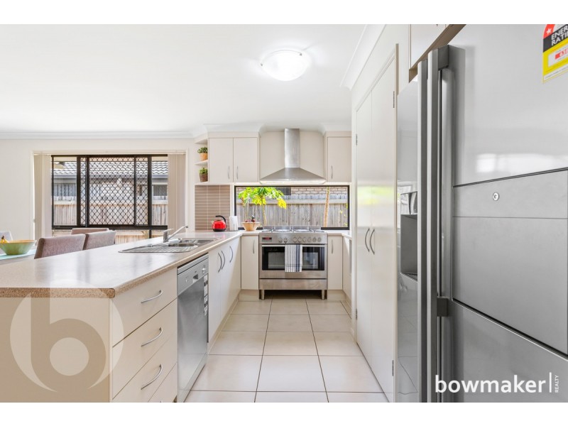 4 Edward Close, North Lakes QLD 4509