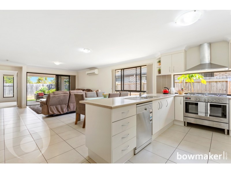 4 Edward Close, North Lakes QLD 4509