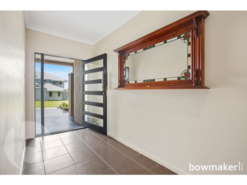 9 Ballesteros Street, North Lakes QLD 4509