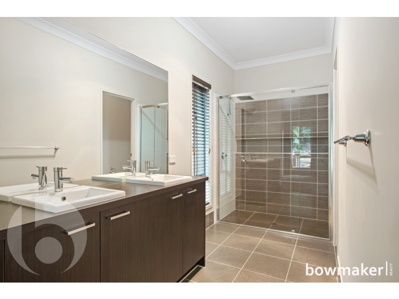 9 Ballesteros Street, North Lakes QLD 4509