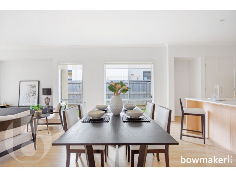 25 Friars Crescent, North Lakes QLD 4509