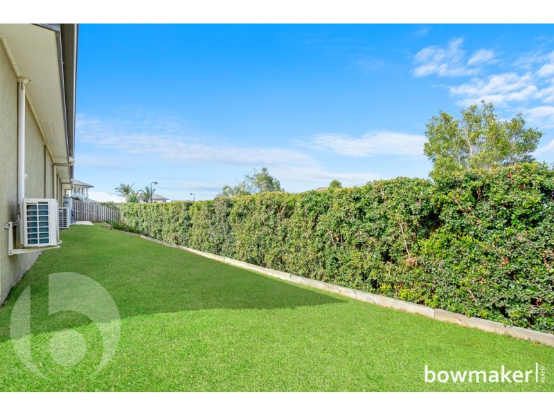 25 Friars Crescent, North Lakes QLD 4509
