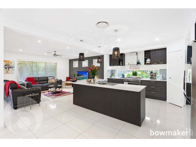 8 Faldo Court, North Lakes QLD 4509