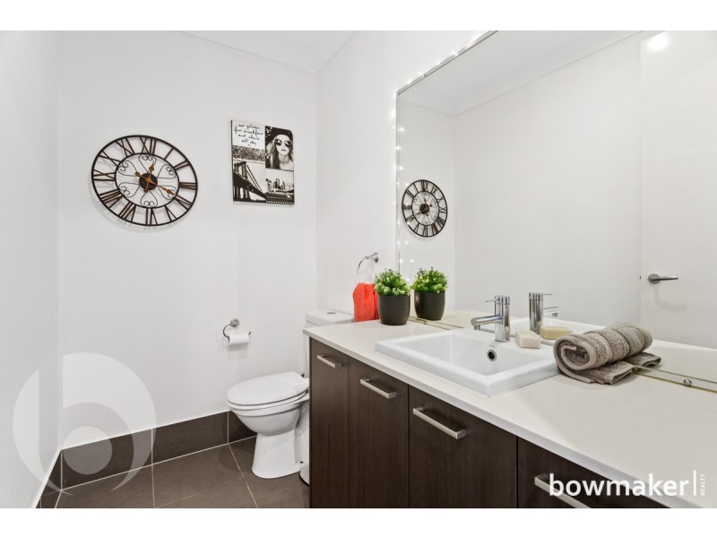 8 Faldo Court, North Lakes QLD 4509