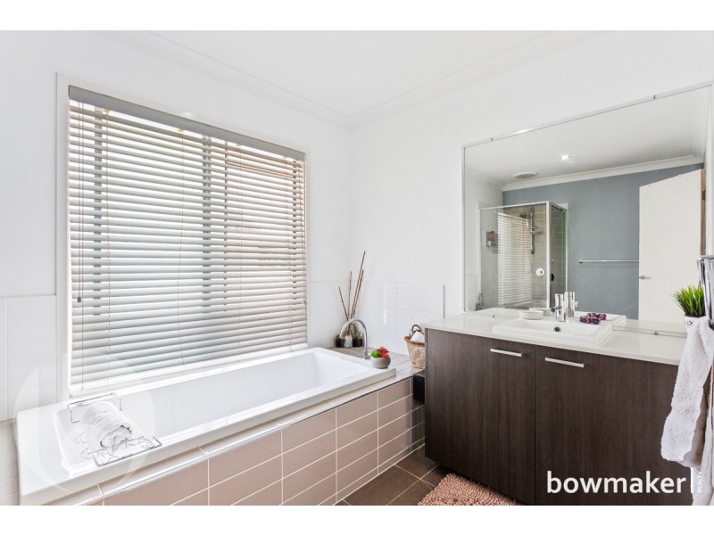 8 Faldo Court, North Lakes QLD 4509