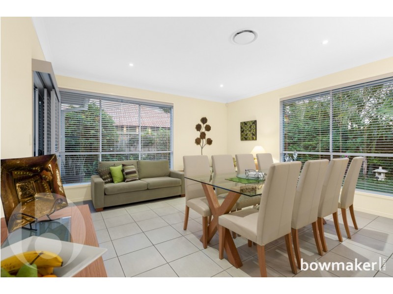 18 Thomson Close, North Lakes QLD 4509