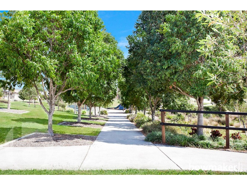 8 Vanilla Avenue, Griffin QLD 4503