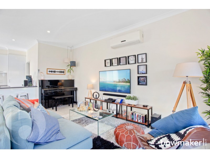 27 Friars Crescent, North Lakes QLD 4509