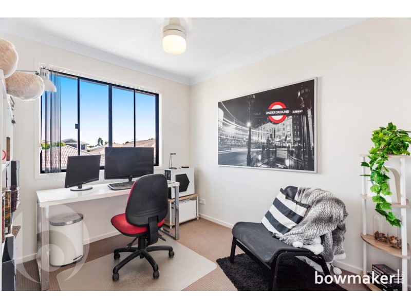27 Friars Crescent, North Lakes QLD 4509