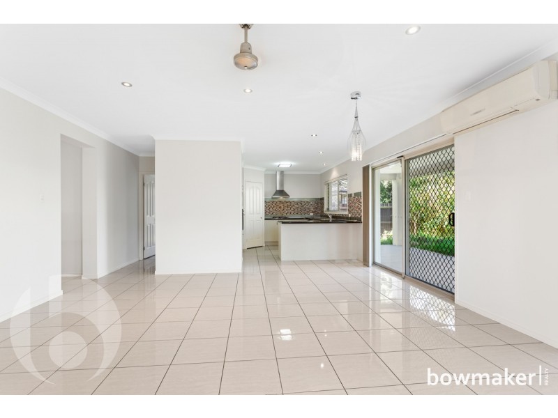 7 Silkpod Court, North Lakes QLD 4509