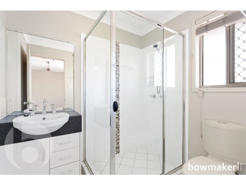 7 Silkpod Court, North Lakes QLD 4509