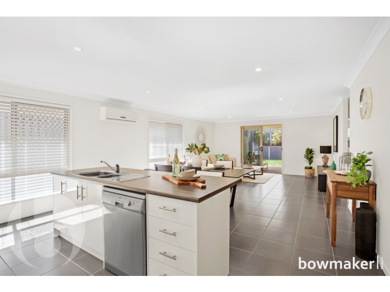 7 Kingfisher Street, Dakabin QLD 4503