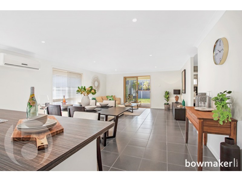 7 Kingfisher Street, Dakabin QLD 4503