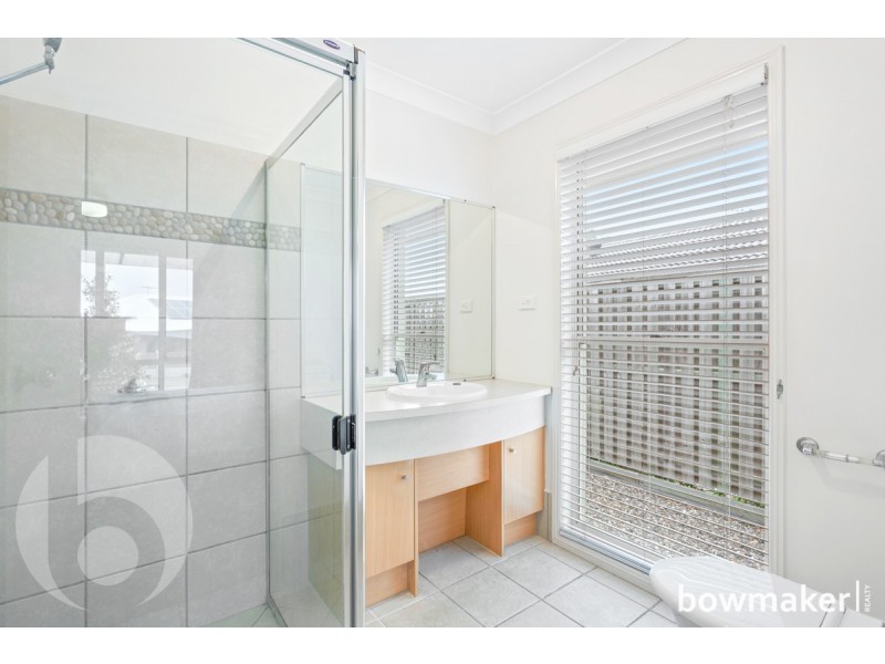 6 Gannet Circuit, North Lakes QLD 4509