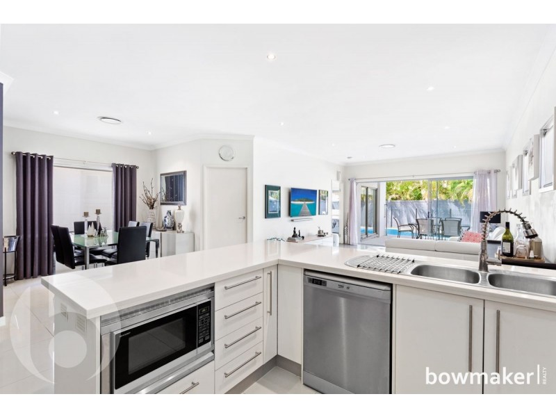 19 Douglas Circuit, North Lakes QLD 4509