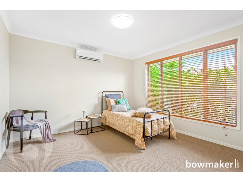 12 Ravensbourne Crescent, North Lakes QLD 4509